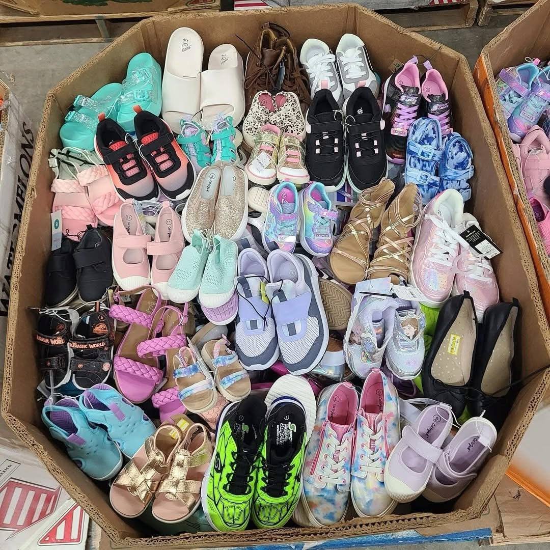 TARGET KIDS SHOES Pallets - Image 10