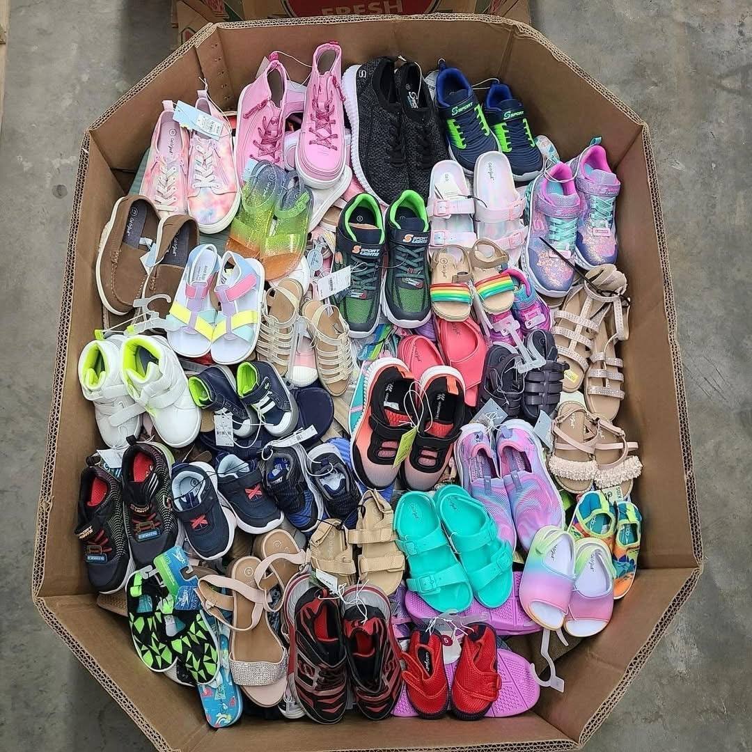 TARGET KIDS SHOES Pallets - Image 11