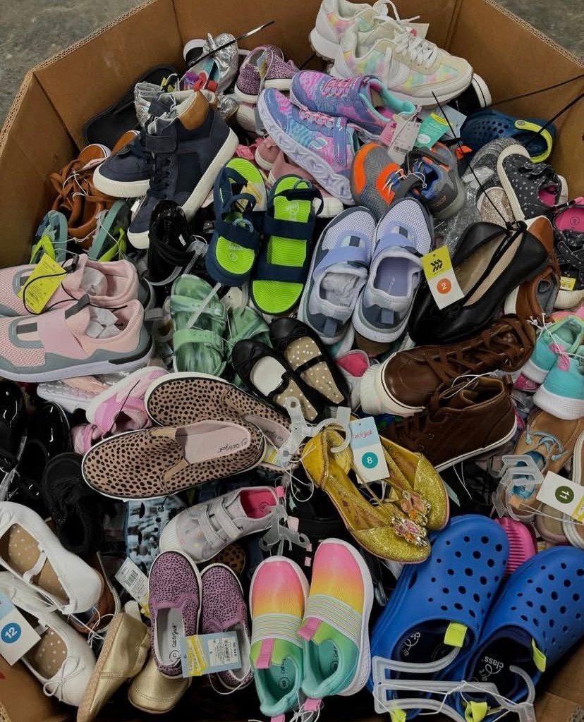 TARGET KIDS SHOES Pallets - Image 4